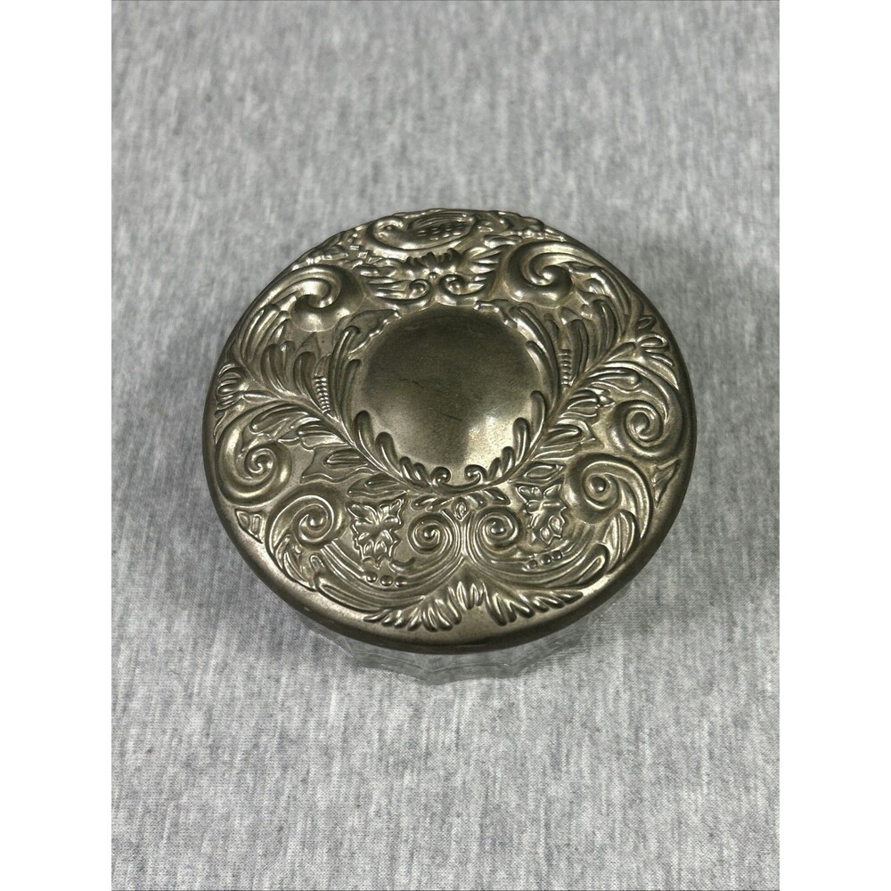 Vintage Ornate Victorian Silver Plate & Glass Vanity Powder Jar or Trinket Box - Picture 12 of 16